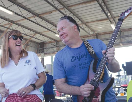 Council Member Patrice Cusimano and Kerry Sweeney (of local favorite band “Tongue and Groove”). Photo taken by Tony Peralta