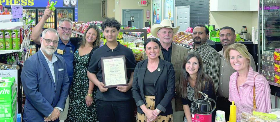 The St. Bernard Chamber of Commerce was proud to celebrate the Savers Express, located at 1611 E. St. Bernard Highway, Chalmette, with an o cial ribbon cutting on Monday, June 8.