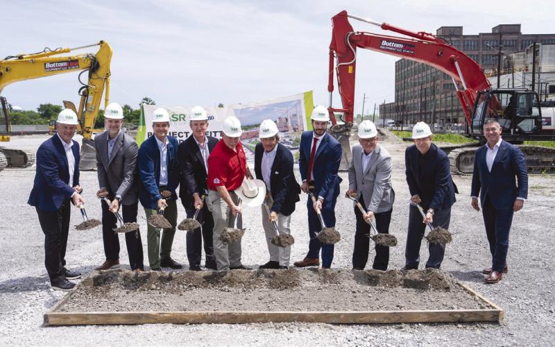 Parish President Louis Pomes joined o cials from ASR Group and the Domino Sugar Re. nery in the ground breaking ceremony to announce the beginning of construction on their $785 million expansion.