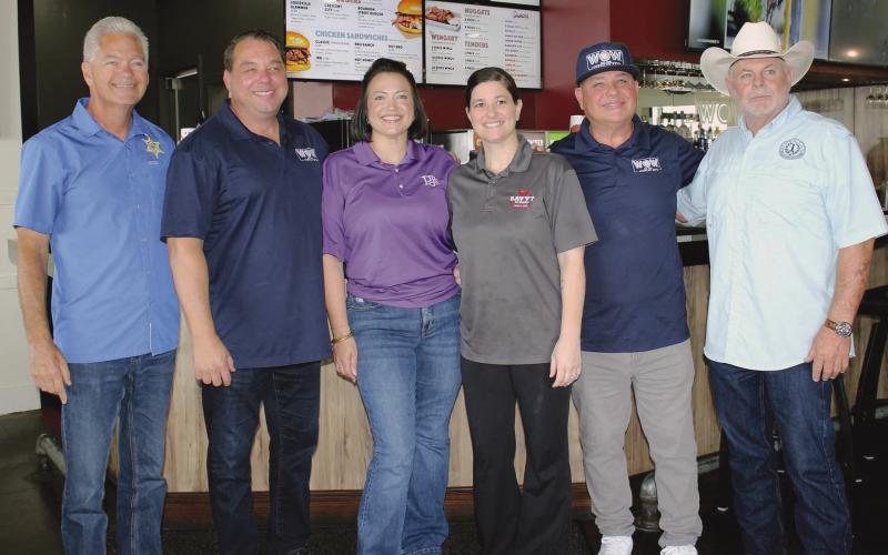 St. Bernard Chamber Celebrates the Reopening of WOW American Eats with Ribbon Cutting Ceremony