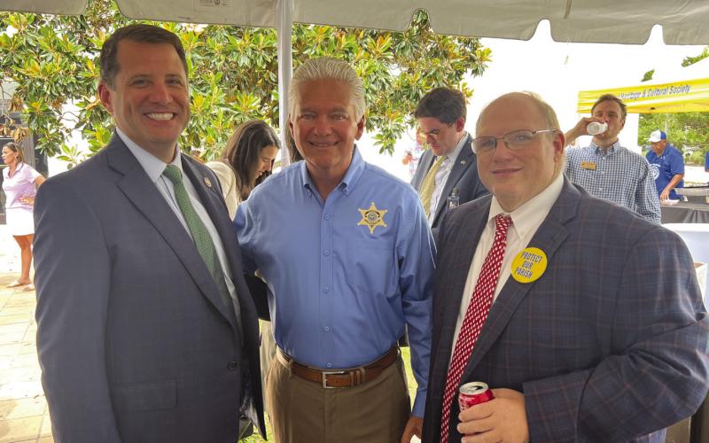 ST. BERNARD SHINES IN BATON ROUGE