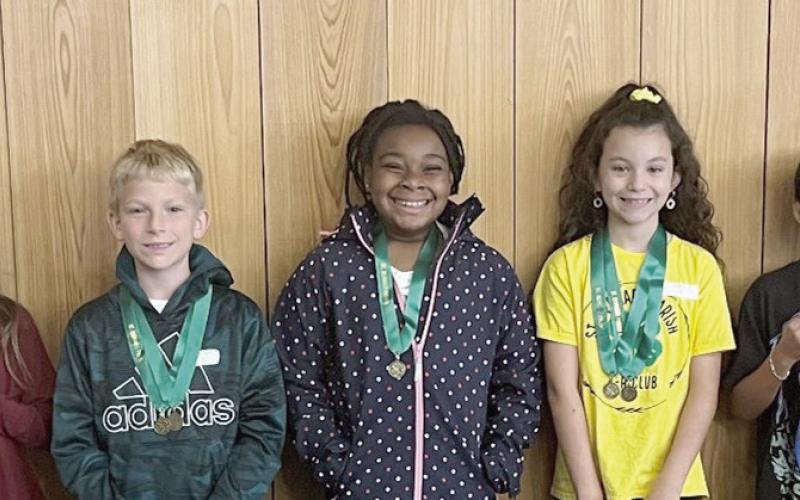 SMALL DOG GROUP A - First Place: Evyann Bodden (DES); Second Place: Taegen Williams (DES); Third Place: Kayden Hume (AES); and Blue Ribbon Winners: Alexis Porter (CES), Noah Wagner (DES), Julian Ramirez (MES) and Maci Hummel (OLPS).