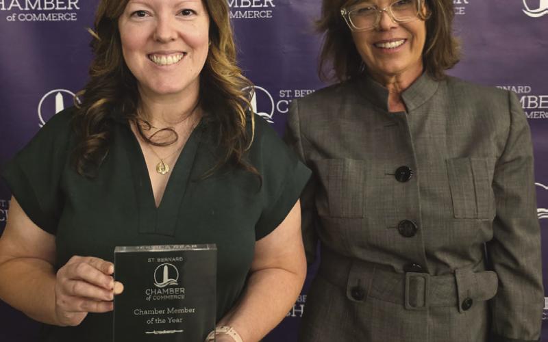 Jessica Reab of Brewster’s Restaurant (L) was named as this year's Chamber Member of the Year. Also pictured outgoing Board Chair Lara Schultz (R).