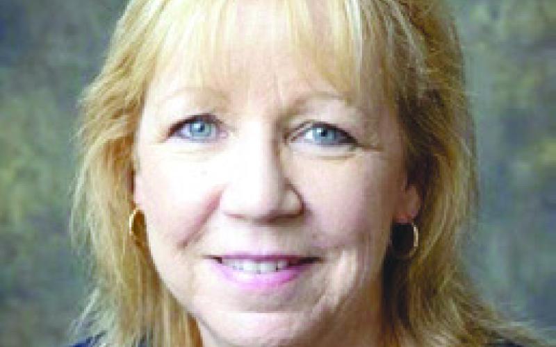 Donna White Loescher