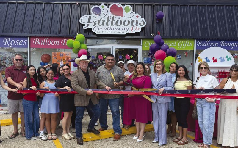 St. Bernard Chamber of Commerce Celebrates Re-Grand Opening of Balloons by Liz