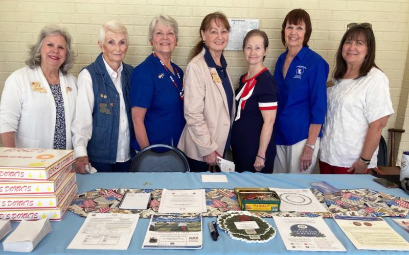 Francois deLery Chapter, Daughters of the American Revolution, assisted with the St. Bernard Veterans Day