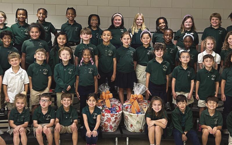 Joseph Davies Elementary Students Collect More Than 550 Items for Annual Thanksgiving Food Drive
