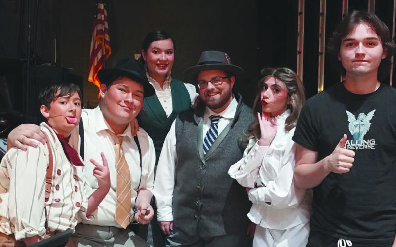 Cast, Crew, And Scenes From Newsies
