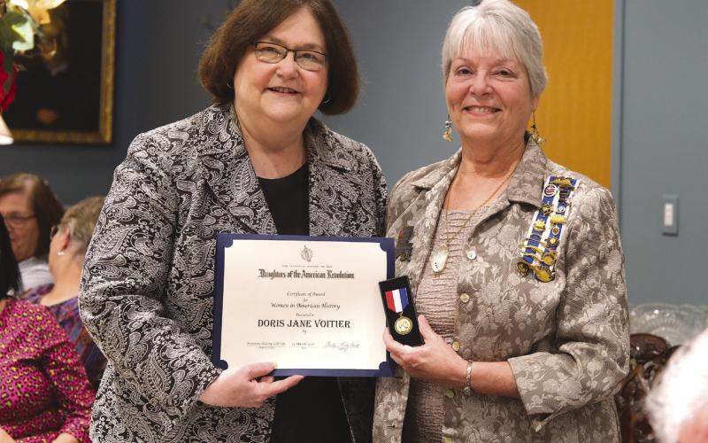 Superintendent Doris Voitier and François deLery Chapter Regent Christyn Elliott.