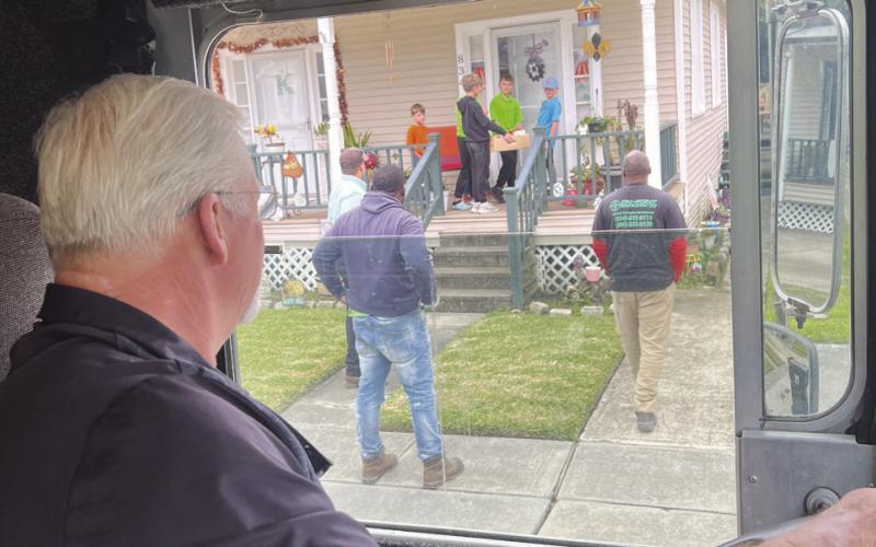 On Point Construction to Deliver 100 Meals in Thanksgiving Donation Event