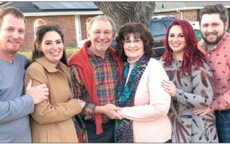A family portrait of Trent, Annelise, Charles, Pam, Arianna and Wendell.