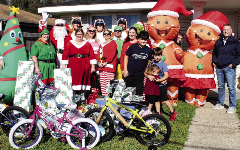 C.O.P.S. for Christmas Brings Holiday Cheer to Families in Need