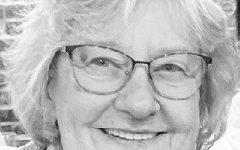 Beverly Jennewine Loze