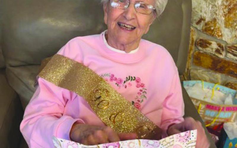 Lillian Decker Pellittier recently celebrated her 90th birthday alongside her family.