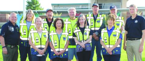 St. Bernard Sheri's Oce School Crossing Guards are stationed at key intersections throughout the parish during the school year to help ensure children arrive at and leave school safely each day. Lt. Eric Eilers, far left, who
