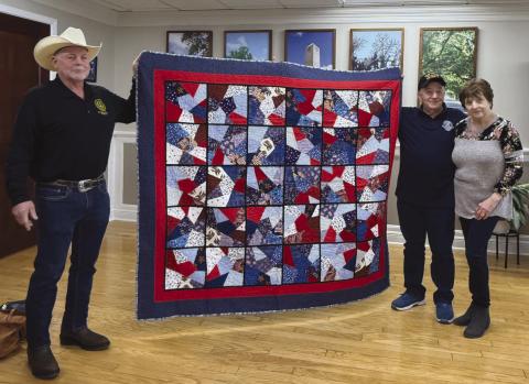 Local Vietnam War Veteran Receives Quilt of Valor
