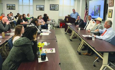 St. Bernard Sheri James Pohlmann was among several guest speakers who attended a Leadership St. Bernard class titled "Meet Your Parish Ocials" held Thursday, Feb. 26 in the Sheri's Oce Training Center in Chalmette.