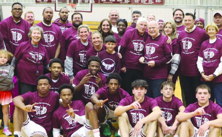 Butch Stockton recently celebrated his 800th Career Win at the Chalmette High Gymnasium with the Owl Basketball Team, Cheerleaders, Chalmette High Administrators, and friends.