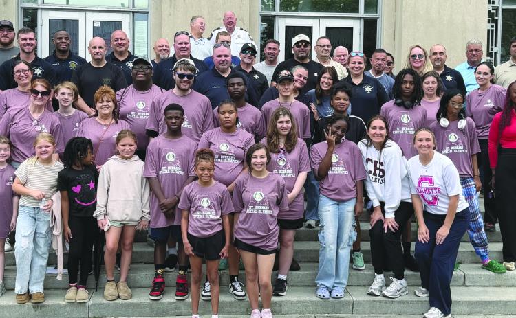 Sheri James Pohlmann and members of the St. Bernard Sheri 's O ce joined parish o cials and dignitaries Friday, May 22 on the steps of the St. Bernard Courthouse to cheer on St. Bernard Special Olympics participants as they prepared to depart for the 2026 Special Olympics Louisiana State Summer Games, scheduled for May 2224 at Southeastern Louisiana University in Hammond. For more information about the Summer Games, visit https://specialolympicsla.org/.