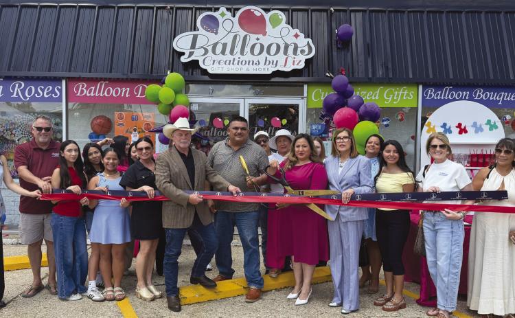 St. Bernard Chamber of Commerce Celebrates Re-Grand Opening of Balloons by Liz